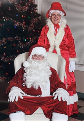Picture With Santa Available For Pickup